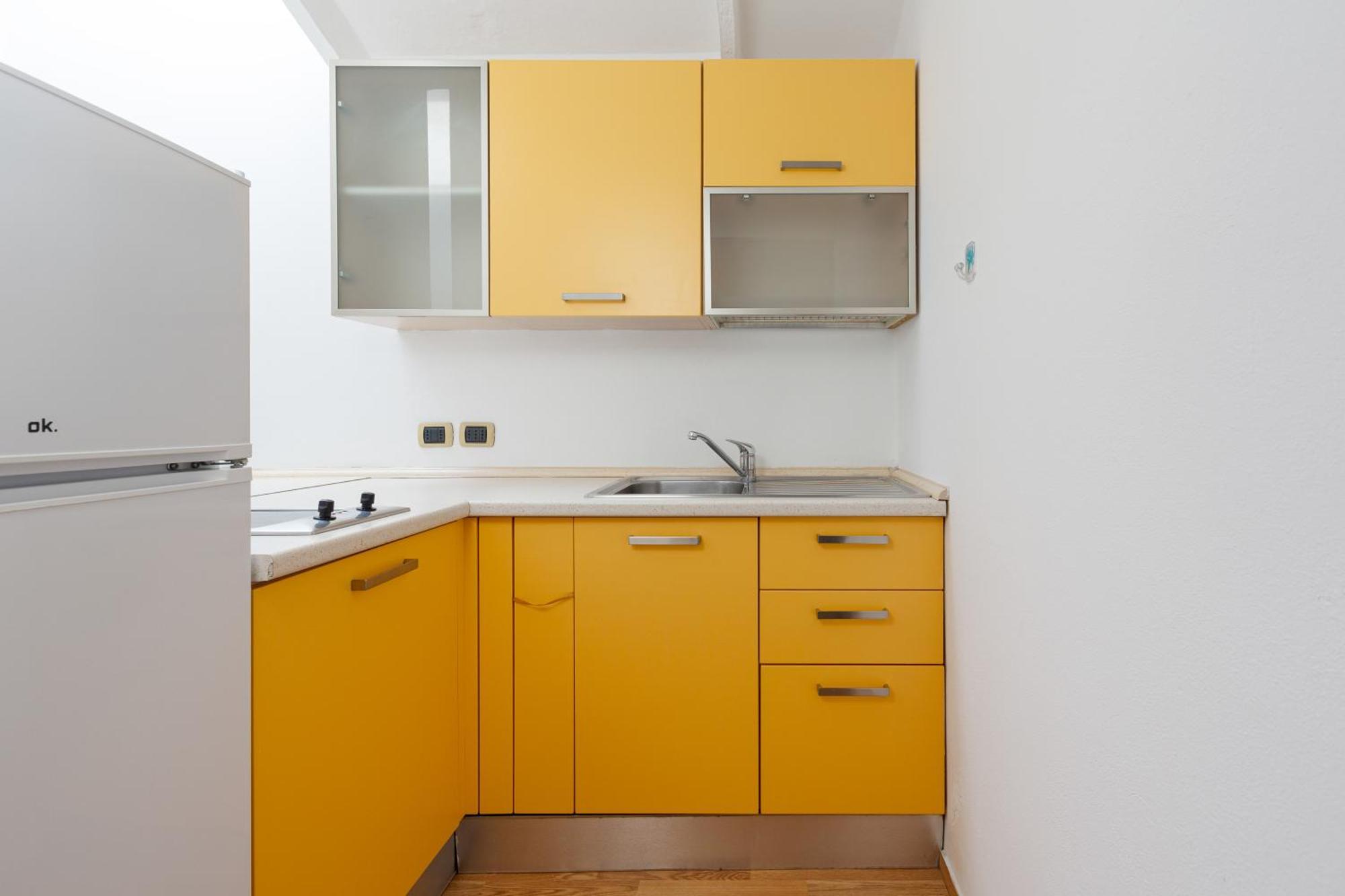 Apartment Viale Umbria Bright *